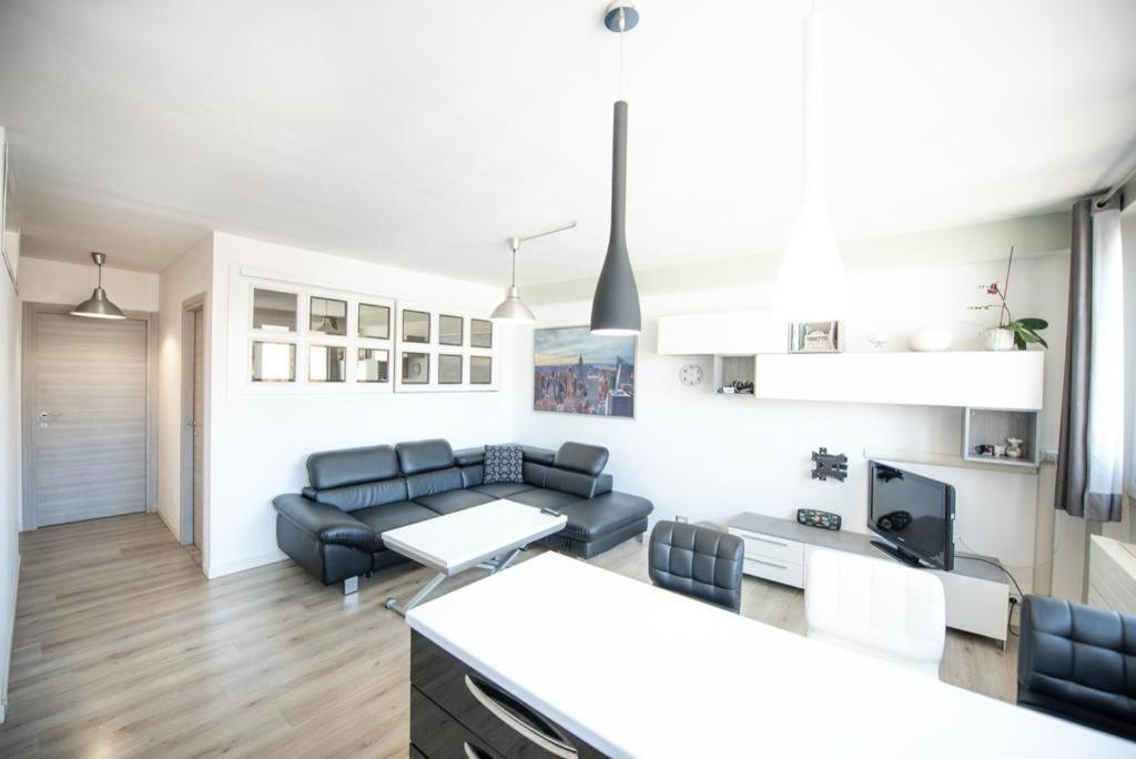 Ferienwohnung Loft 51 Olbia Exterior foto